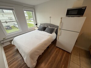 1 bedroom, desk, iron/ironing board, free WiFi