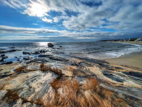 The Rudder at Soundview · Beach+Ocean+Sunrise