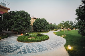 Garden - Mamaya Resort & Spa By Four Leaf Hotels (Garhmukteshwar)