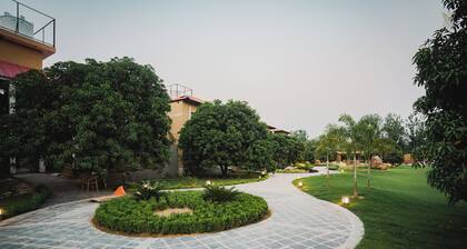 Mamaya Resort & Spa By Four Leaf Hotels