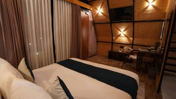 Premier Room, Patio, Garden View | In-room safe, desk, laptop workspace, iron/ironing board