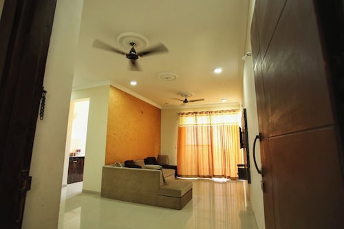 Staeg Meadow View 3bhk-501