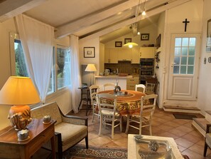 Interior - Sète - La Vigie Singulière (Sète)