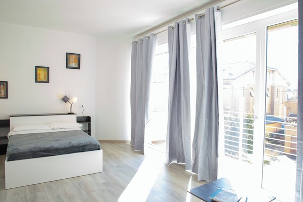 3 bedrooms, iron/ironing board, WiFi, bed sheets - Cesano al Mare (Senigallia)