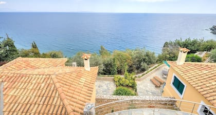 Villa in Pera Melana near Kissakas Beach
