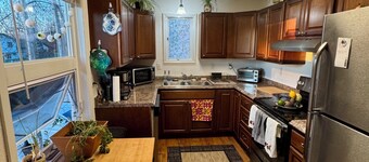 Charming 3 bedroom home in West Side