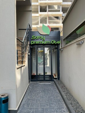 Property entrance - Saray Premium Otel (Izmit)