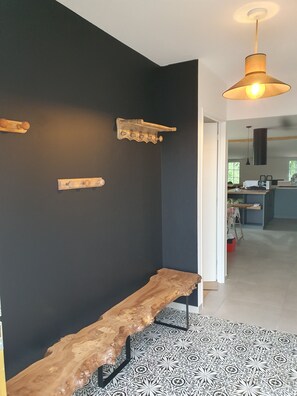 Interior - Sunny vacation home. Ideally located between lake, beach and forest. (Sanguinet)