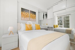 Apartamento, 2 quartos, vista para a cidade | 2 quartos, espaço de trabalho para notebook