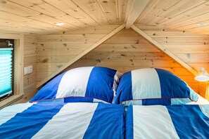 1 多间卧室、免费 WiFi、床单