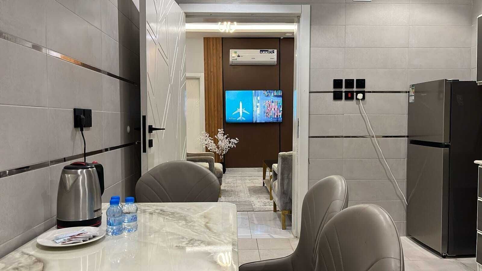 Luxury Suite | Private kitchen