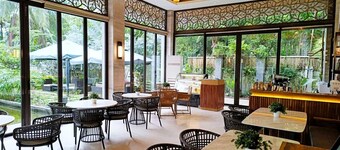JAMINS HOTEL & RESORT INC