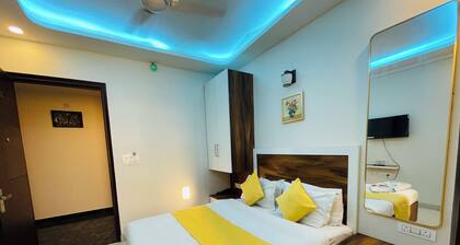 Embrace luxury Hotel & Banquet