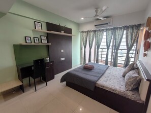 3 bedrooms, WiFi, bed sheets