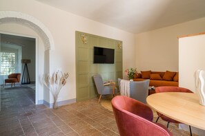 Interior - Relais Badia a Passignano - Montepulciano Apartment (Badia A Passignano)