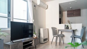 Sınıflandırılmamış resim, 40 üzerinden 2, düğme