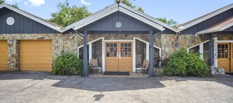 Calm & Spacious Retreat • Family-Ready Escape