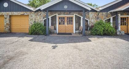 Calm & Spacious Retreat • Family-Ready Escape