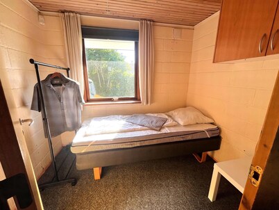 Cosy holiday house near child friendly beach