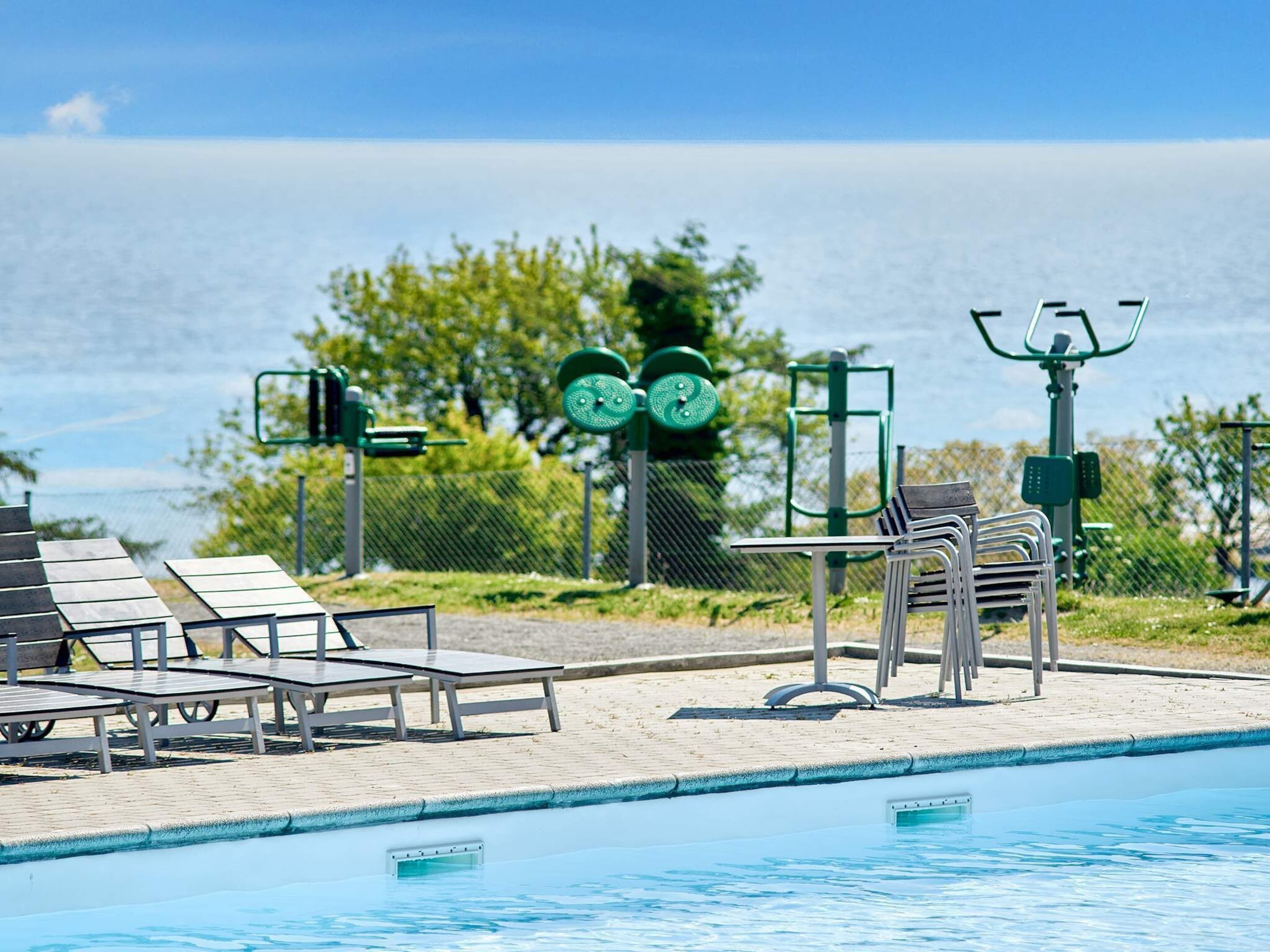 Indoor pool, outdoor pool