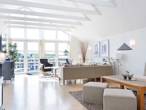 Appartement Luxe, 3 chambres | Intérieur