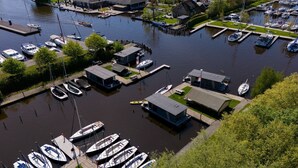 Uklassifisert bilde, 3 av 27, knapp