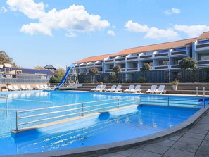 Indoor pool, outdoor pool