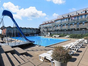 室內泳池、室外泳池