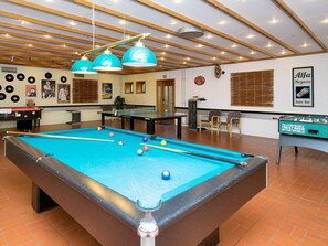 Romantic House, 2 Bedrooms | Games room