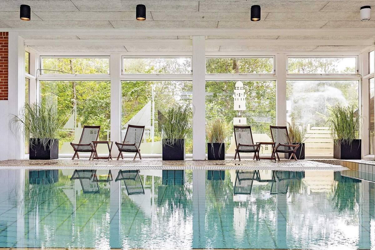 Piscina interna, piscina externa