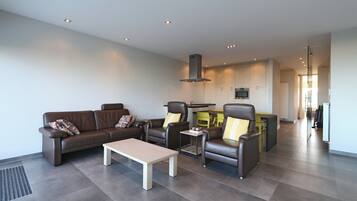 Apartment | Living room