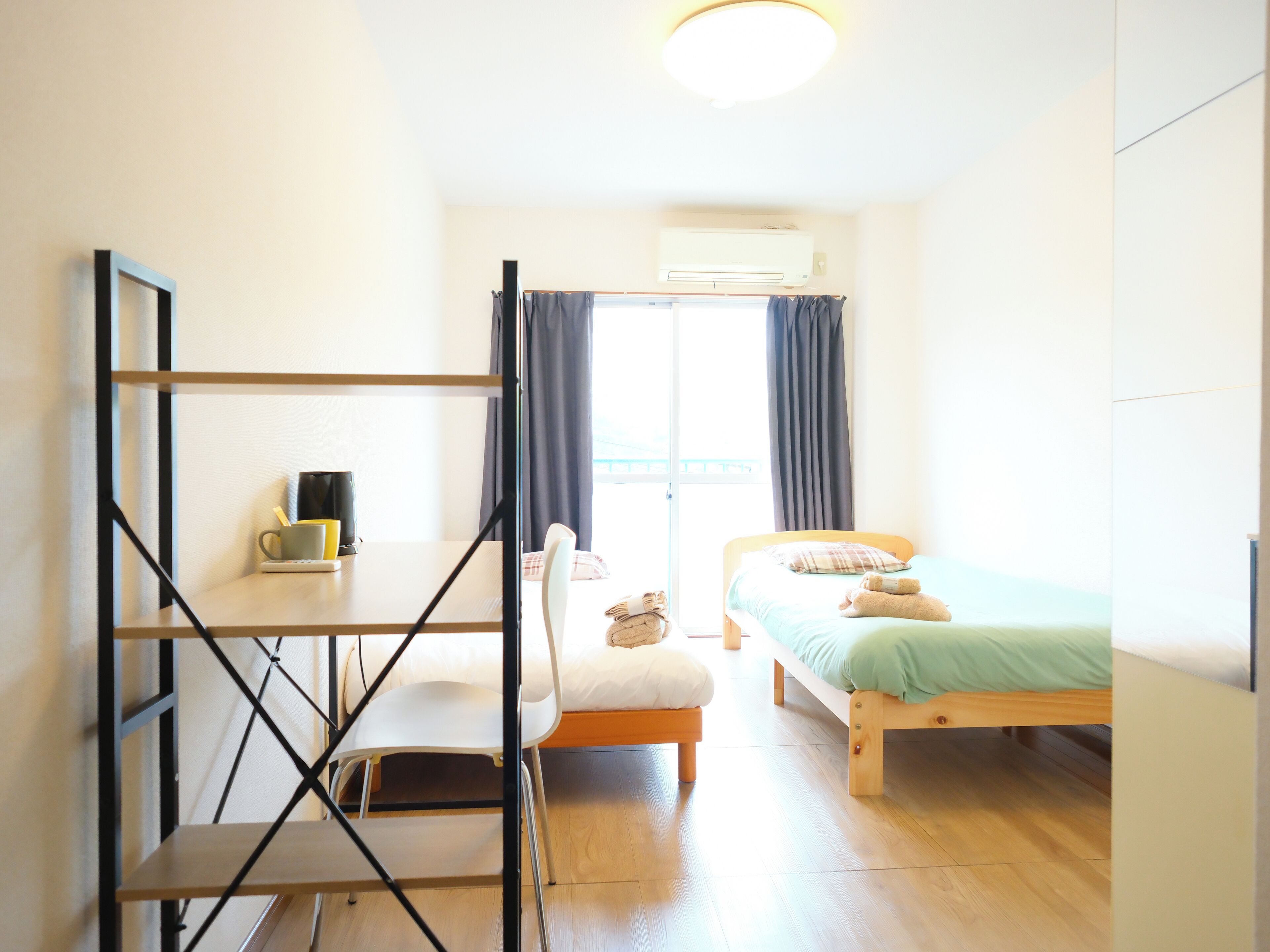 Standard Twin Room, Balcony, City View | Individually decorated, individually furnished, desk, laptop workspace