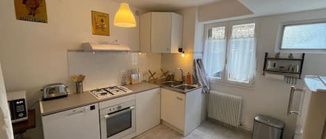 Microwave, oven, stovetop