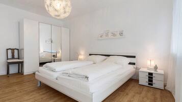 3 soverom, strykejern/-brett, wi-fi (inkludert) og sengetøy