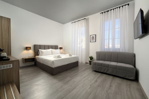 1 bedroom, desk, iron/ironing board, free WiFi