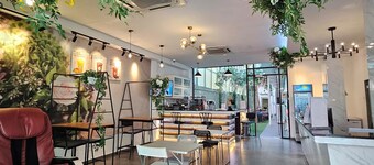 V Garden Hotel by Minsu