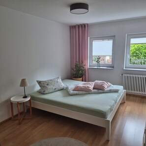 1 chambre, Wi-Fi gratuit, draps fournis