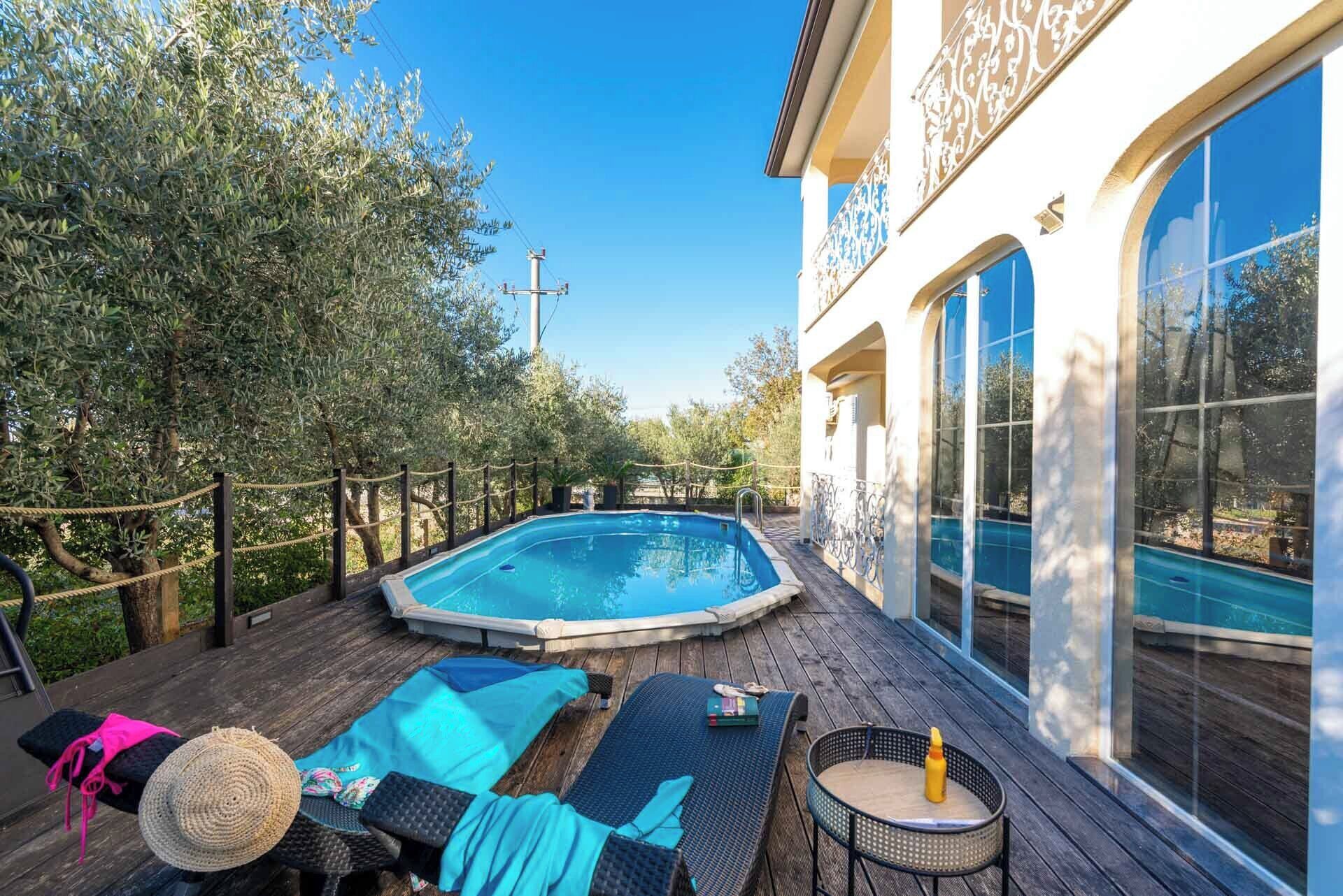 Seasonal outdoor pool