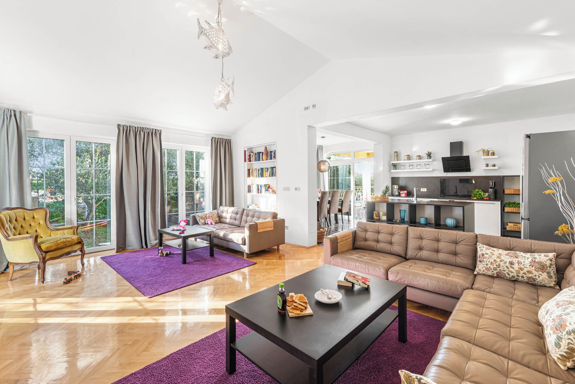 House, Private Pool | Living area | 15-inch flat-screen TV with satellite channels