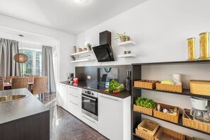 House, Private Pool | Private kitchen | Coffee/tea maker, electric kettle, toaster, freezer - Holiday House with Pool Villa Seabird (Porec)