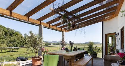 Maison de vacances 'Almschlössle' avec vue sur la montagne, terrasse privée et Wi-Fi