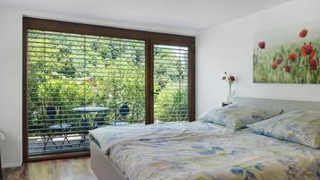 4 camere, Wi-Fi gratuito, lenzuola