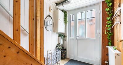 Holiday Home 'Altstadt Ferienhaus Mit Terrasse' with Private Terrace and Wi-Fi