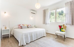 4 Schlafzimmer, Reisekinderbett, kostenloses WLAN
