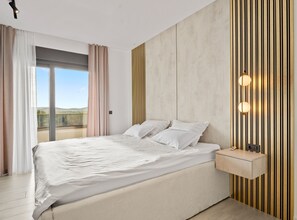 House (Five Bedroom House with Balcony)