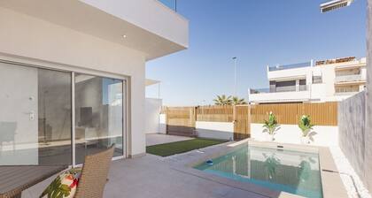 Stylish Villa with (heated) private pool - 900 meters from the beach