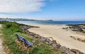 Fishing - 4 bedroom awesome home in Plouigneau (Plouigneau)