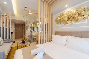 1 chambre, bureau, Wi-Fi gratuit, draps fournis