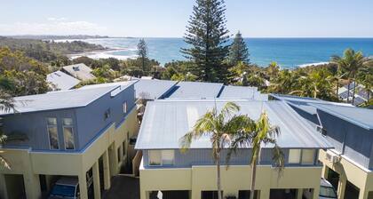 Angourie Blue 3 - Lifestyle Yamba