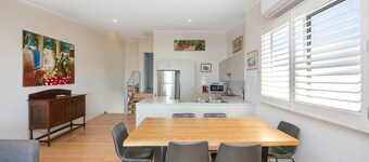 Angourie Blue 3 - Lifestyle Yamba